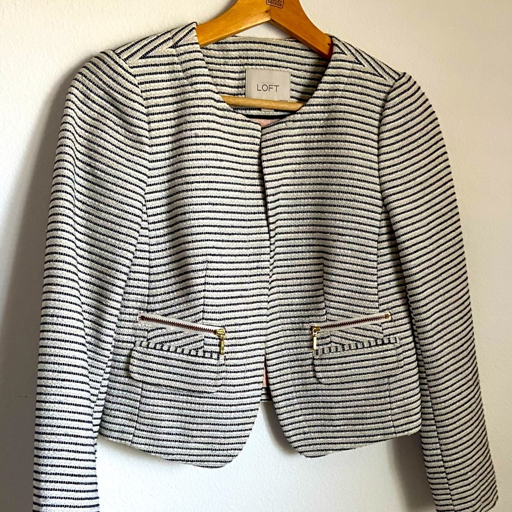 Gorgeous jacket, Ann Taylor LOFT, size 2p